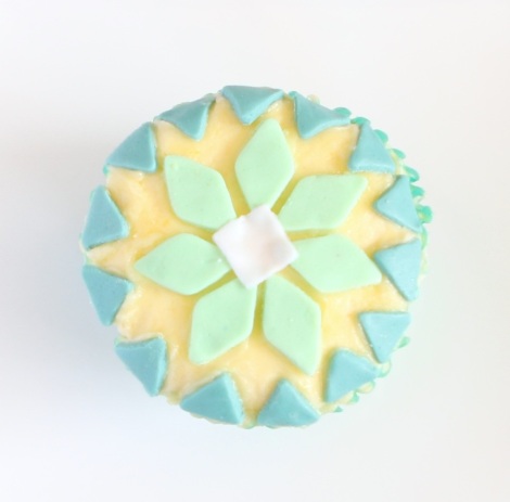 Green mosaic cupcakes